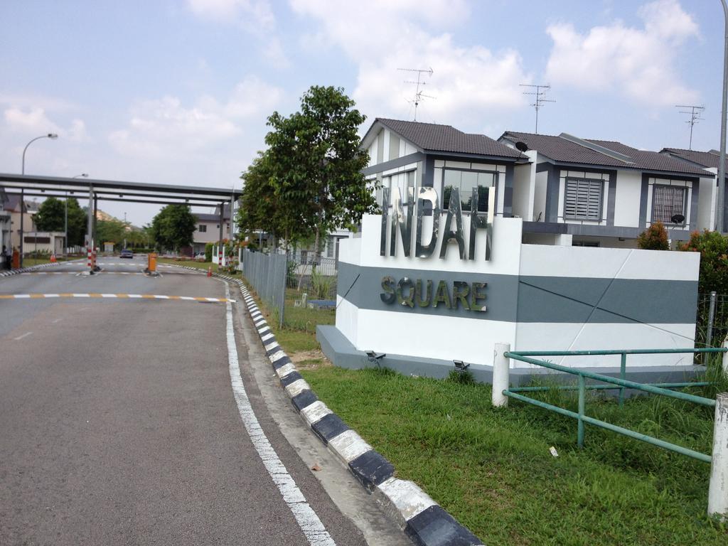 Comfort Holiday Home @ Bukit Indah Johor Bahru Dış mekan fotoğraf